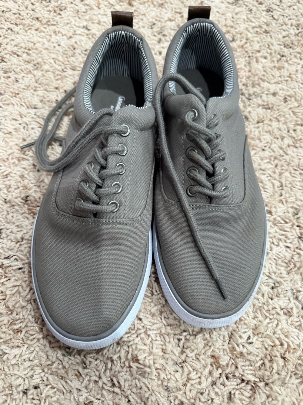 Gray Canvas Men's Casual Lace-Up Sneakers
